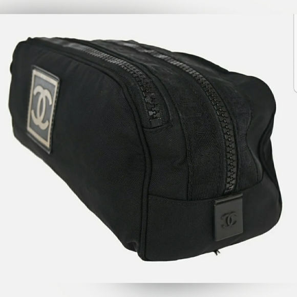 🌬CHANEL Logo CC Sport Line Pouch Nylon Rubber Lea - Picture 2 of 15